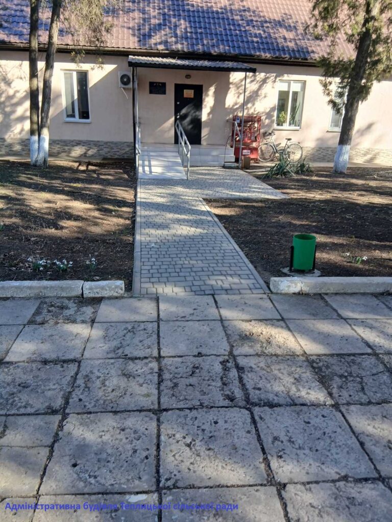 Адмін. зданіе 1
