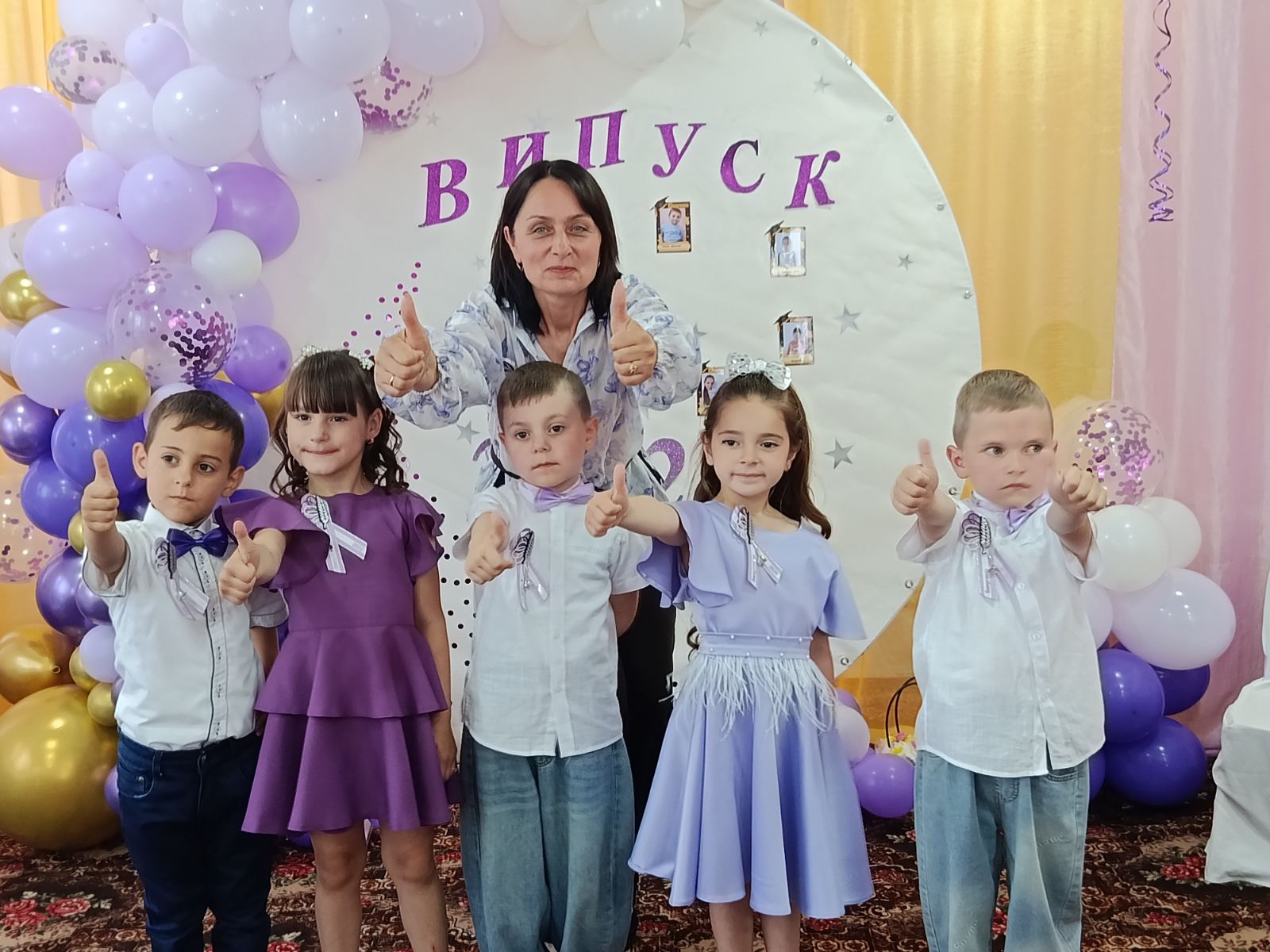 В Теплицькій громаді дошкільнята святкували свій перший випускний
